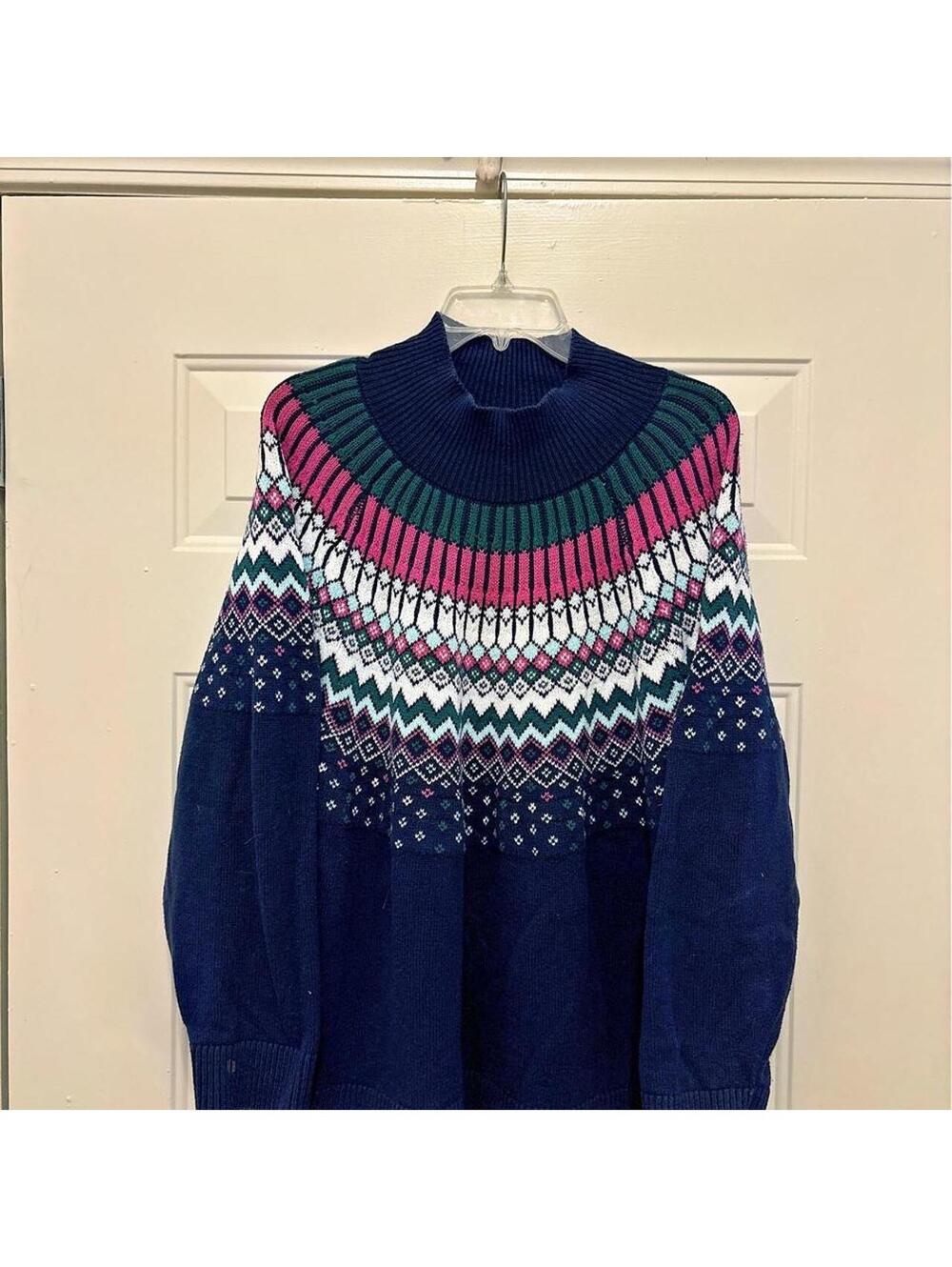 Crown & Ivy 4X Navy Blue Patterned Pullover Sweater